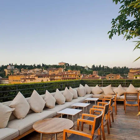 Otel Continentale - Lungarno Collection