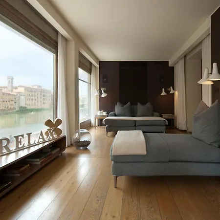 Otel Continentale - Lungarno Collection
