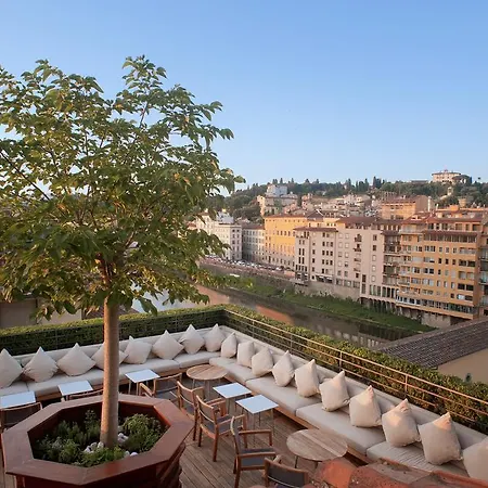 Continentale - Lungarno Collection 4* Floransa